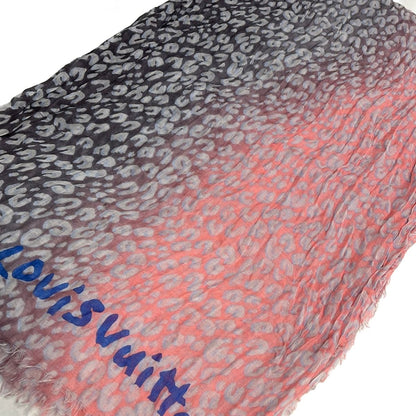 Louis Vuitton Shawl Etole Leopard Blurry Pink Gray Light Blue Scarf — view 4