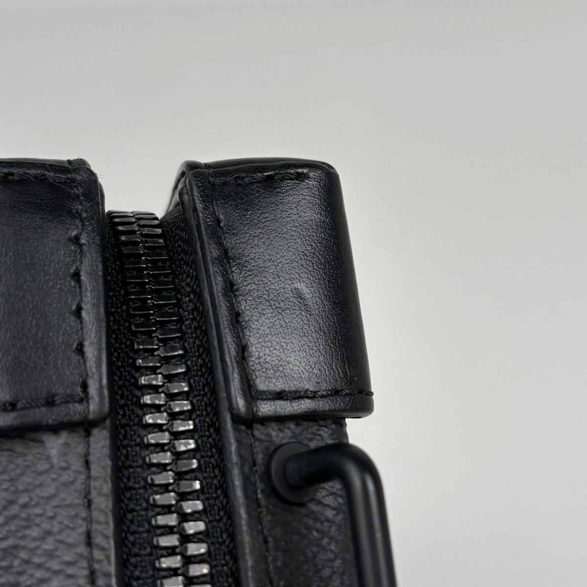 Louis Vuitton Soft Trunk Wallet Shoulder Bag Monogram Eclipse Noir — view 5