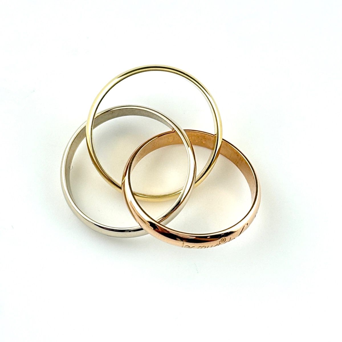 Cartier Trinity Yellow Gold Pink White Ring Three Color — view 3
