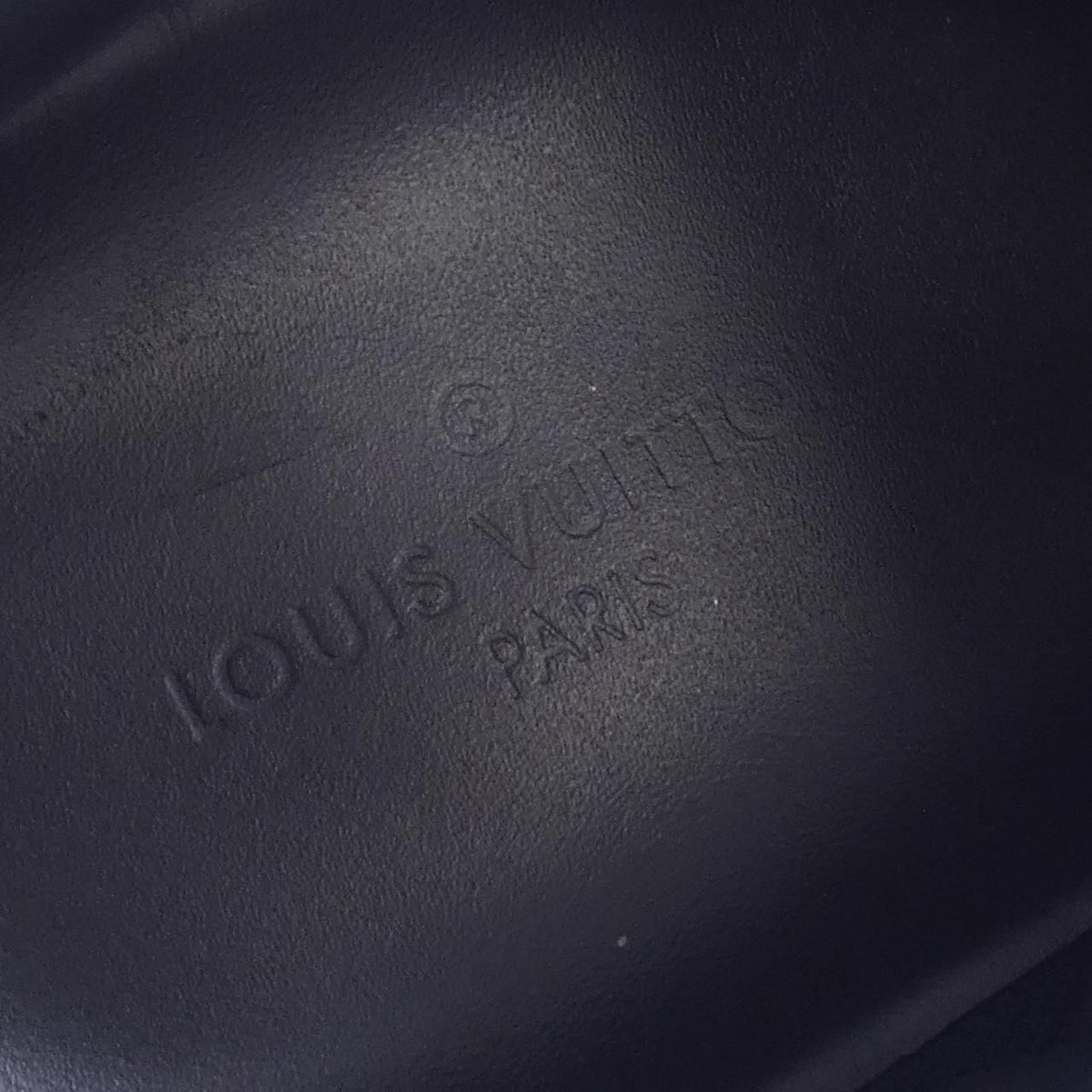 Louis Vuitton Rivoli Line Sneakers — view 6