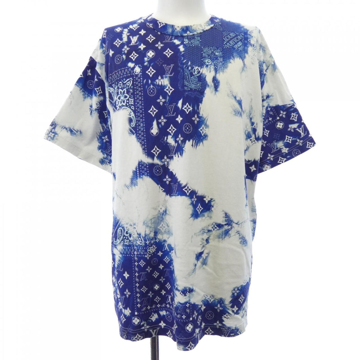 Louis Vuitton Monogram Bandana Print T-Shirt