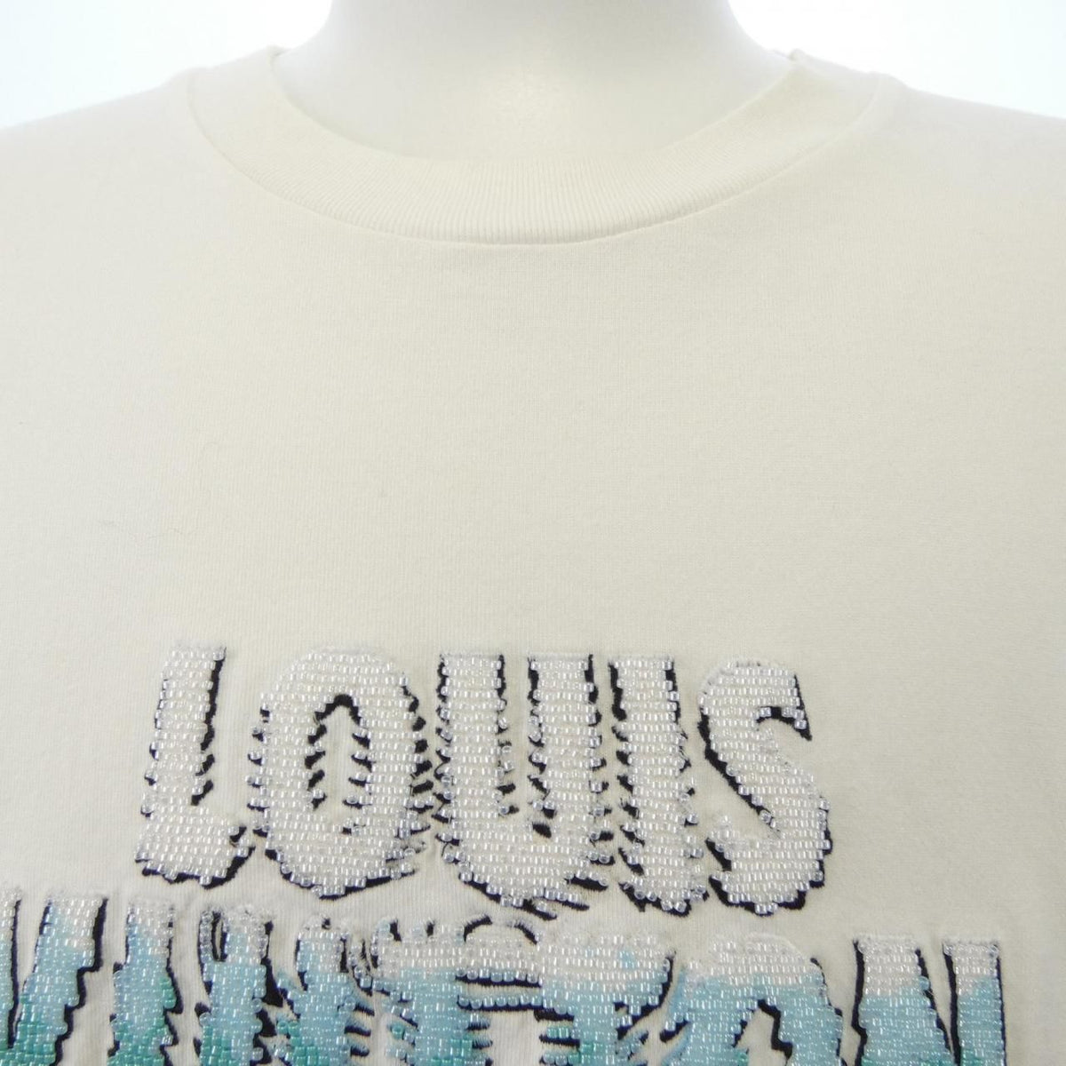Louis Vuitton Embroidered Bead Cotton T-Shirt — view 5