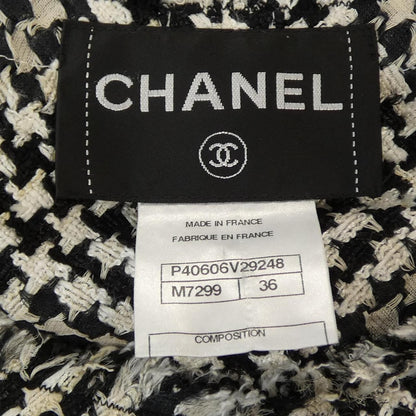 Chanel 11P Collarless Jacket — view 4