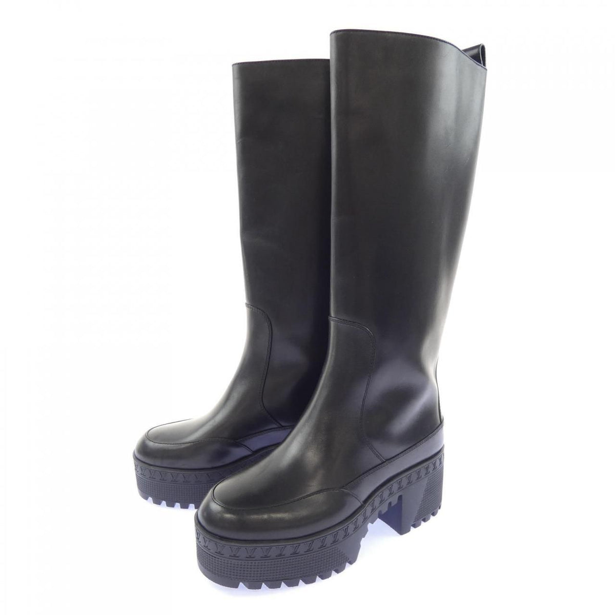 Louis Vuitton Laureate Line Long Boots — view 3