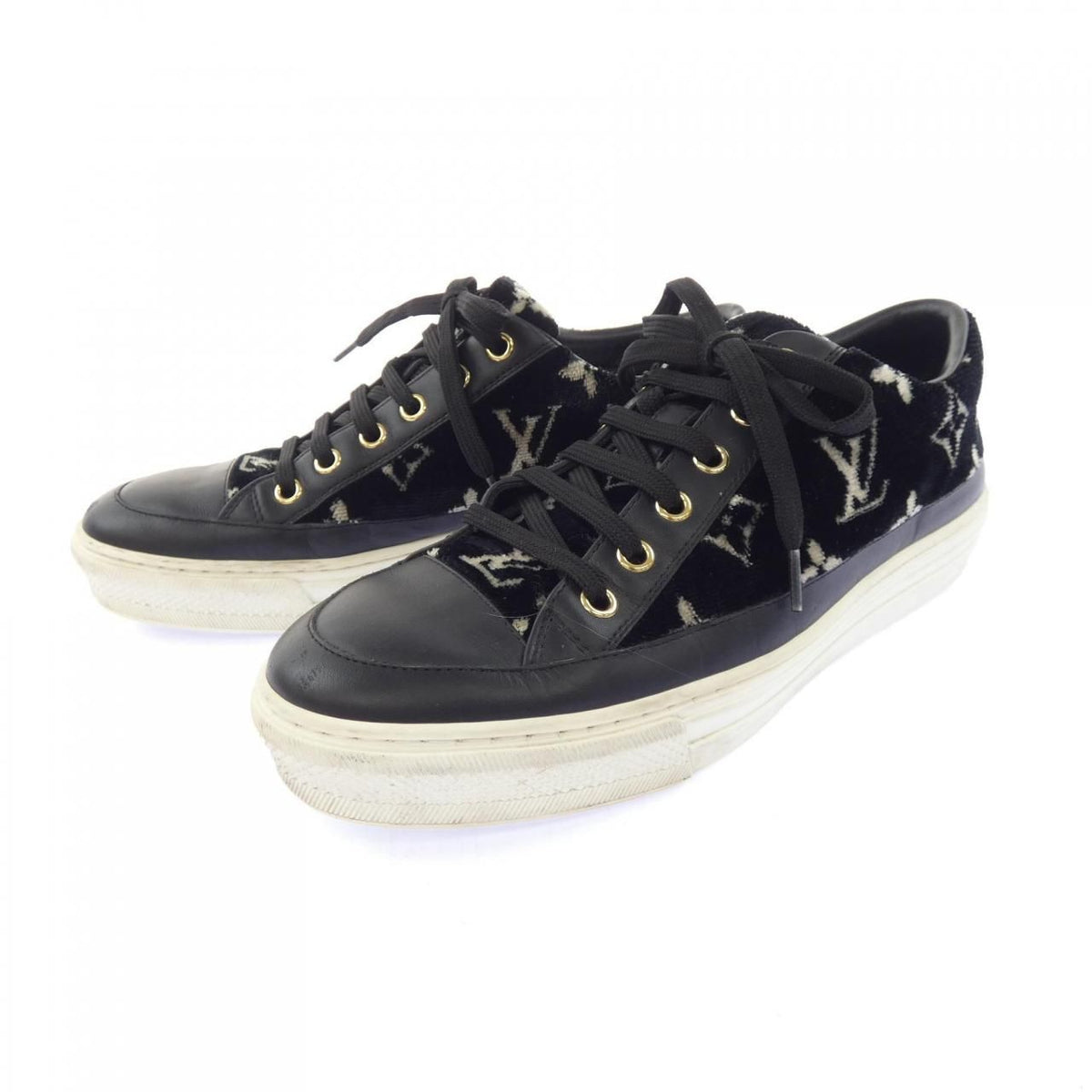 Louis Vuitton Monogram Velvet Stellar Line Sneakers — view 3