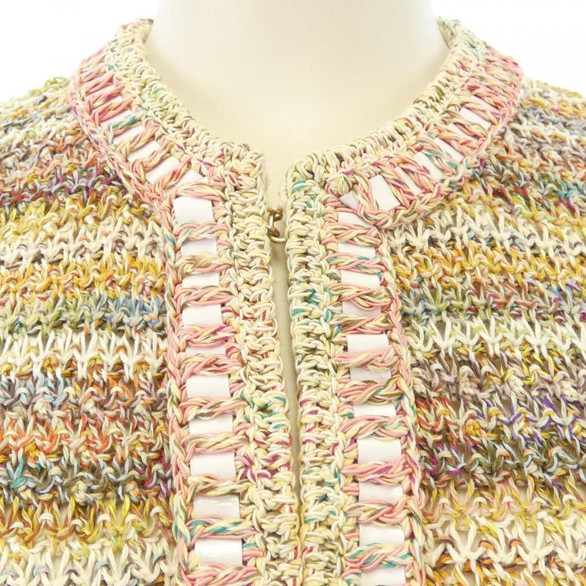 Chanel Cardigan Beige — view 6
