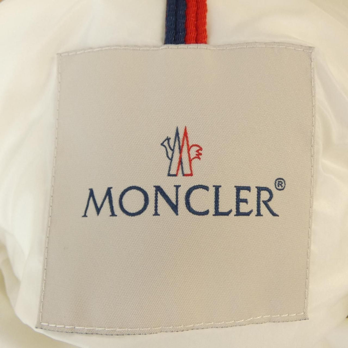 Moncler Arvouin Down Jacket — view 6