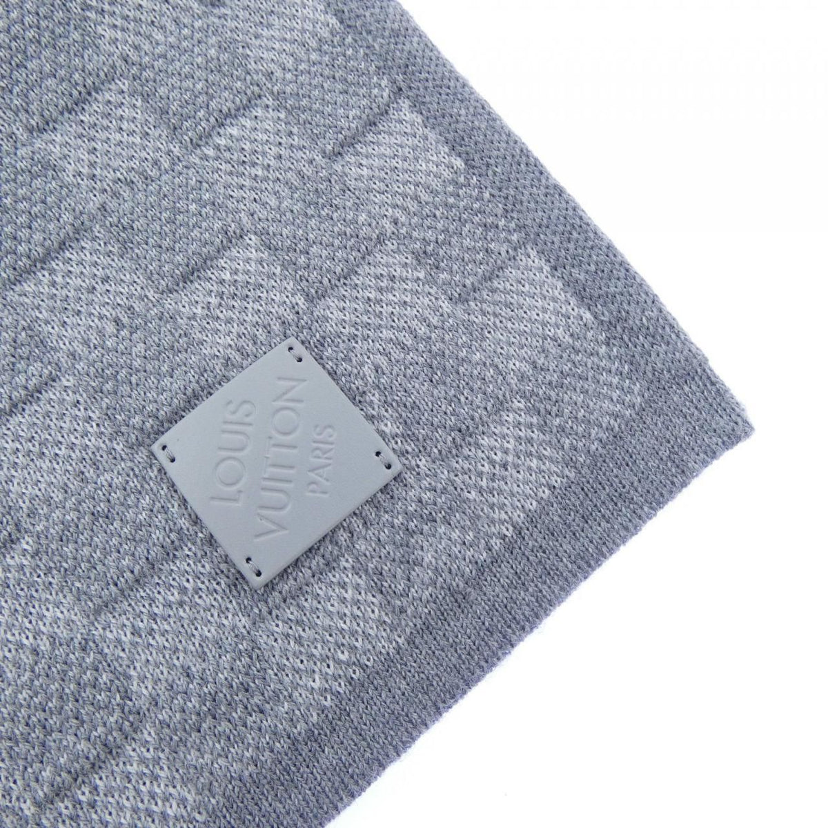 Louis Vuitton Neopet Damier Scarf — view 2