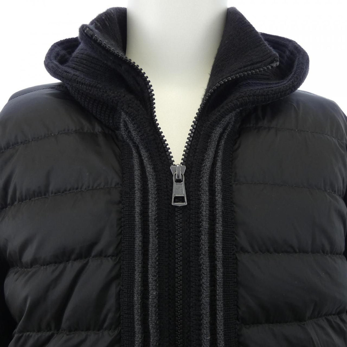 Moncler Down Jacket Black — view 7