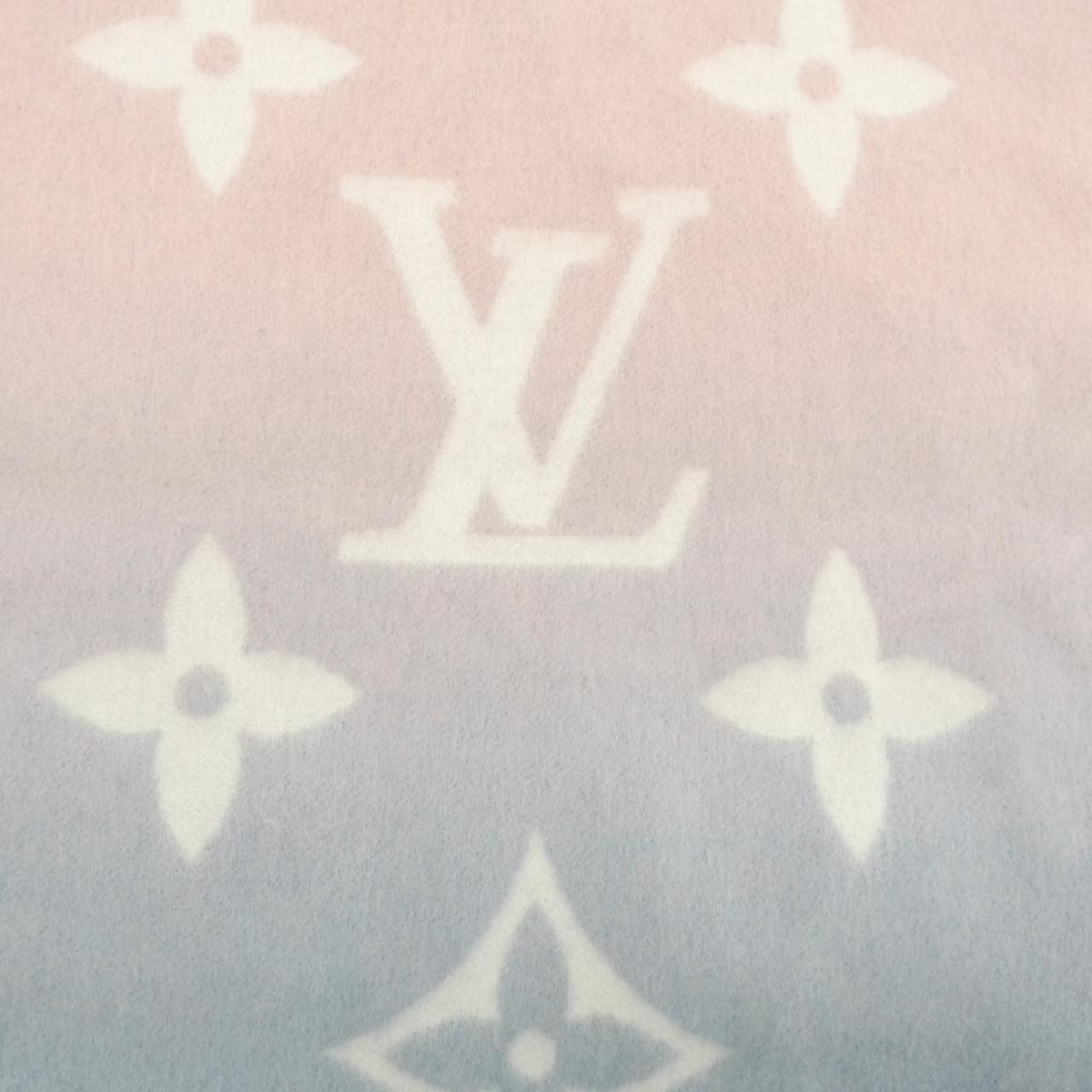 Louis Vuitton Reykjavik Gradient Scarf — view 4