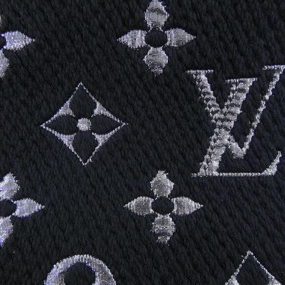 Louis Vuitton Logomania Scarf — view 4