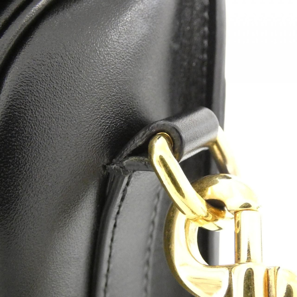 Dior Bobby Medium Shoulder Bag — view 7