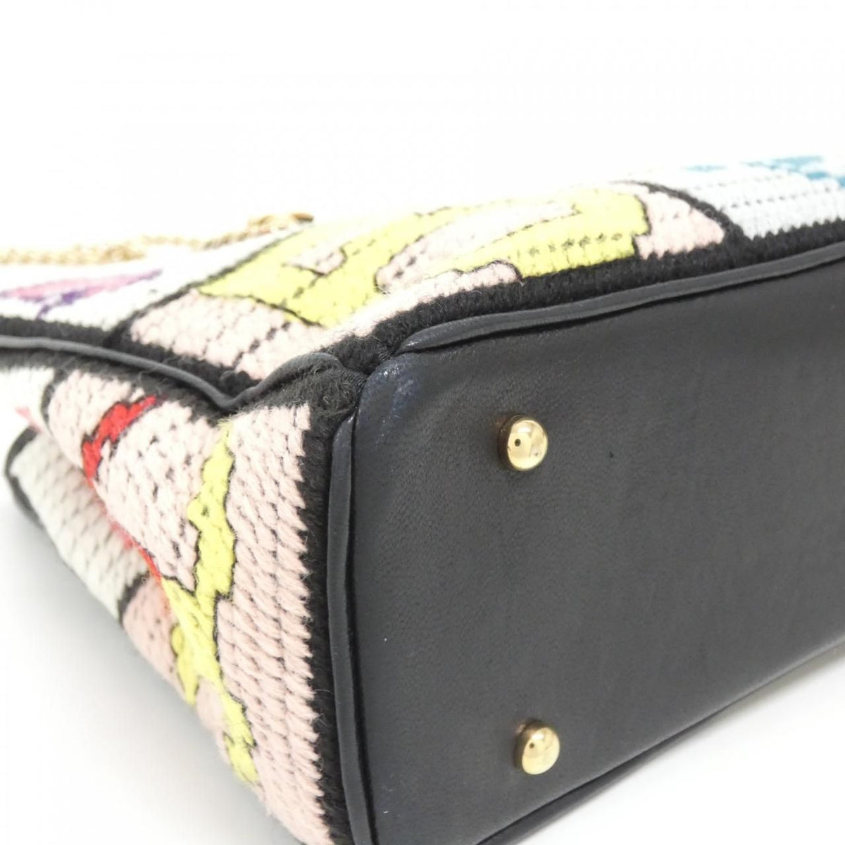 Chanel Vintage Shoulder Bag — view 2