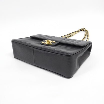 Chanel Vintage Shoulder Bag — view 3