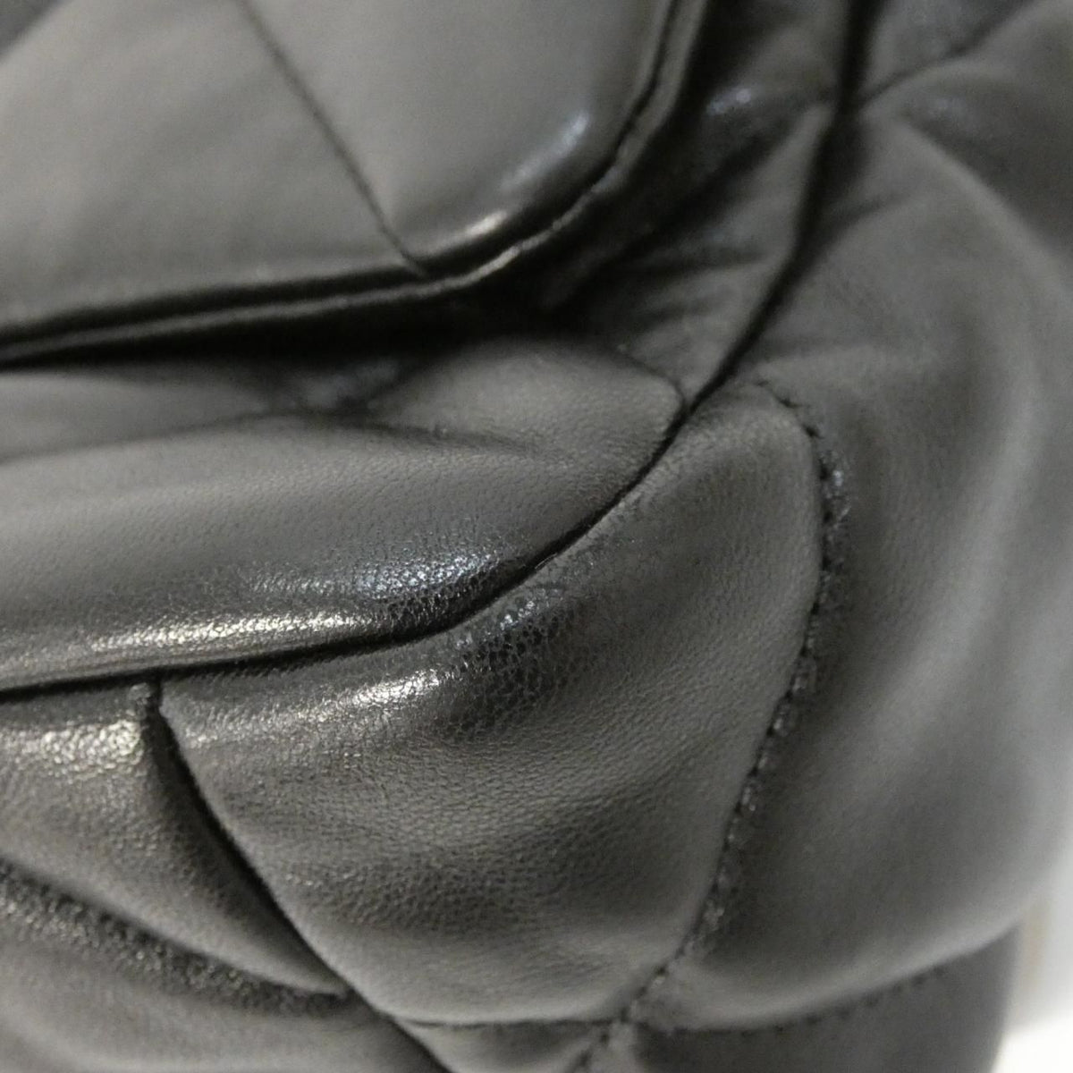 Chanel 19 Line Shoulder Bag — view 3