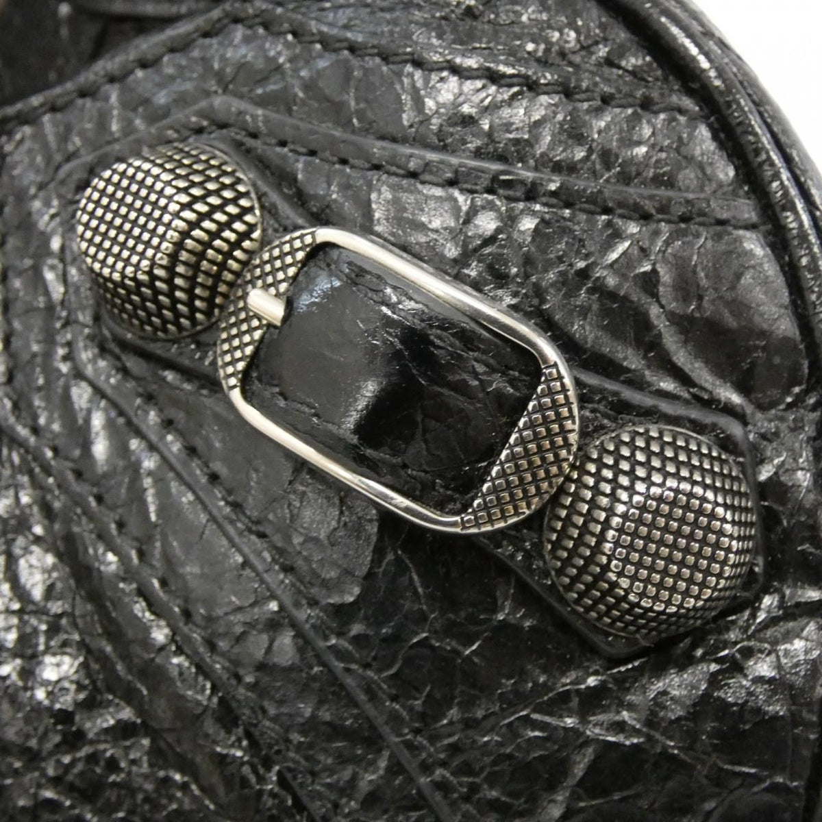 Balenciaga Le Cagole S Shoulder Bag — view 4