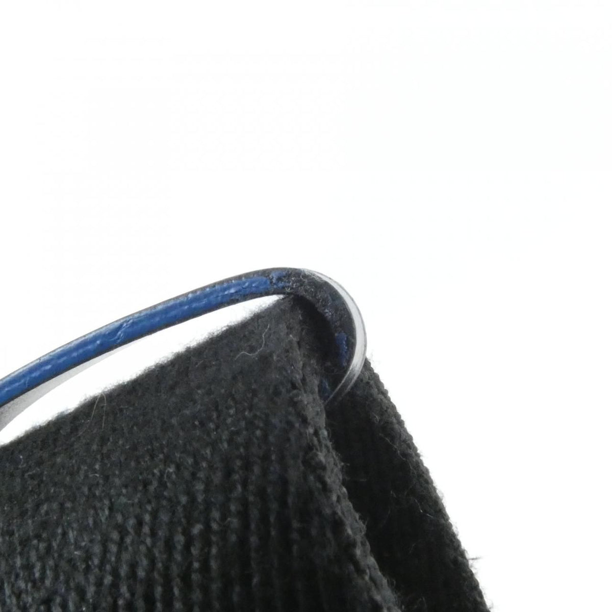 Louis Vuitton Damier Graphite Avenue Sling — view 6