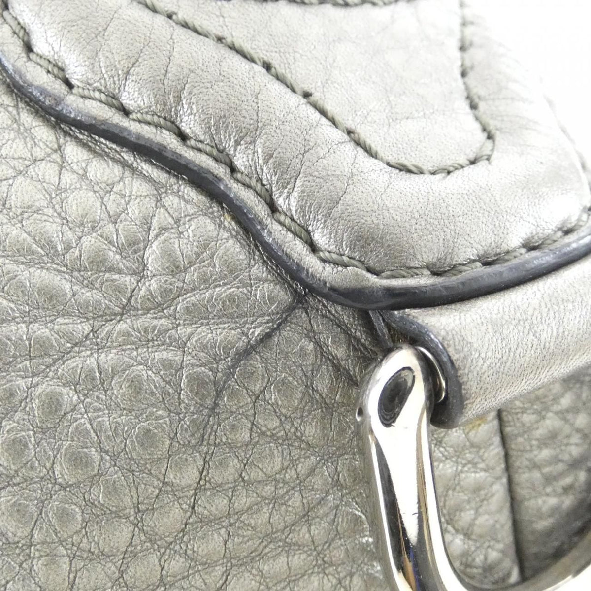 Gucci Shoulder Bag Gray — view 3