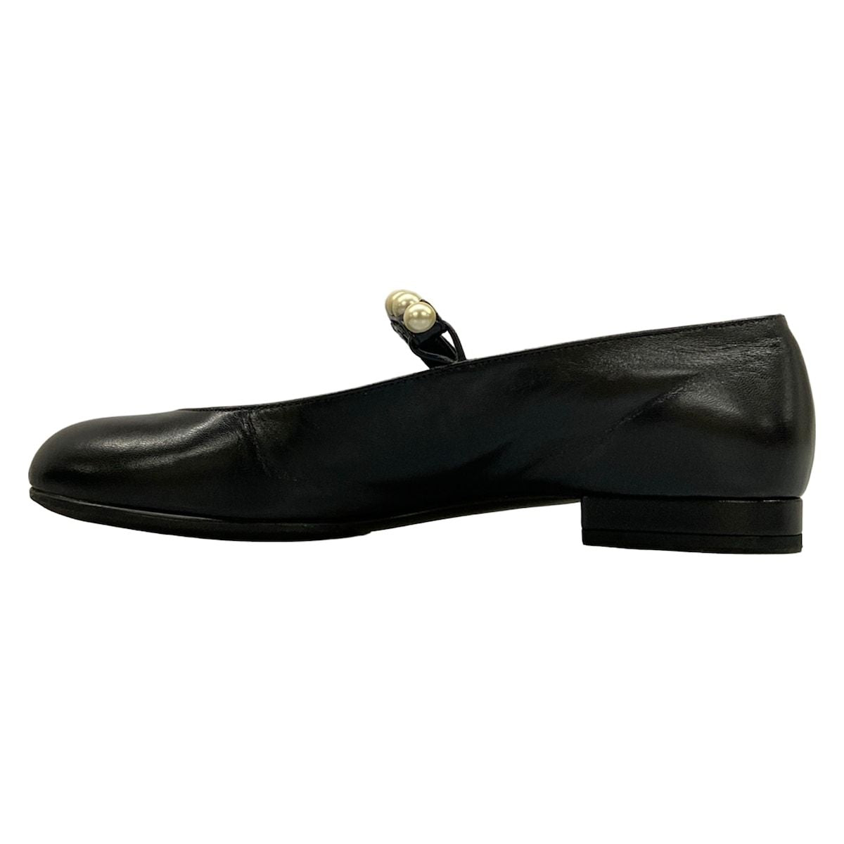 Chanel Flat Shoes Mary Jane Black White Leather — view 3