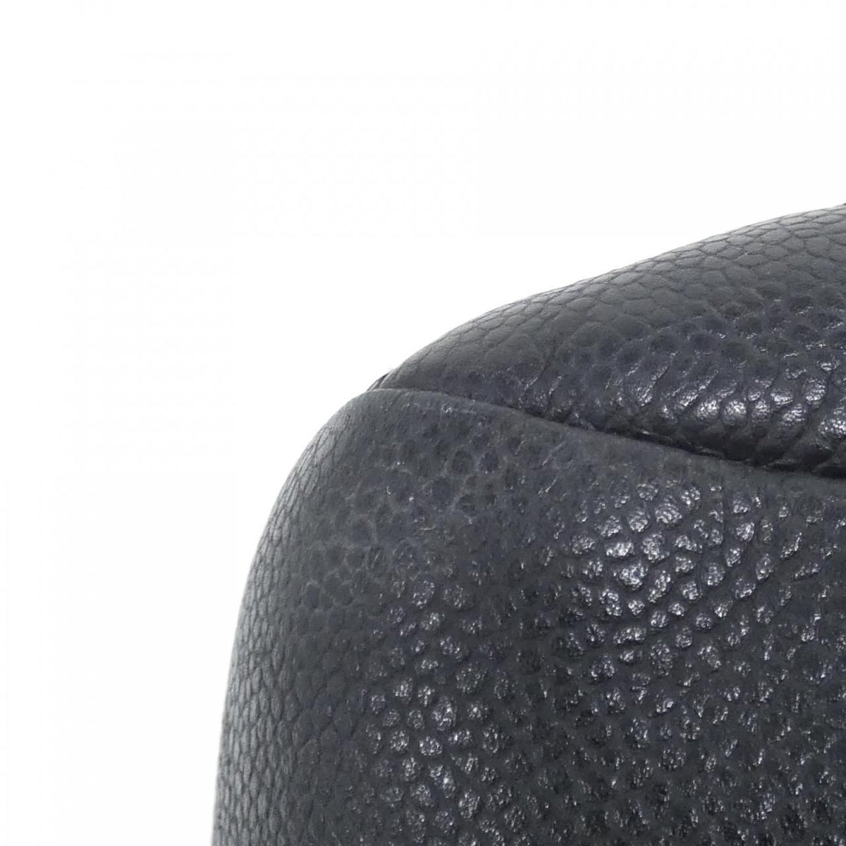 Chanel Bag Handbag Black — view 3