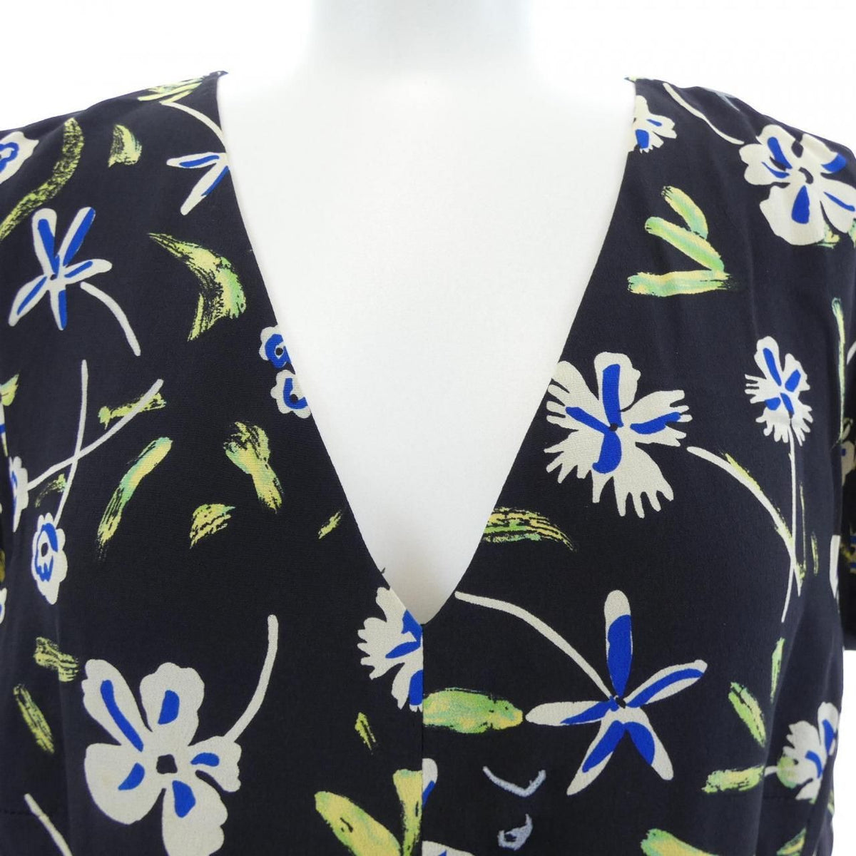 Chanel Vintage 97P Dress — view 5