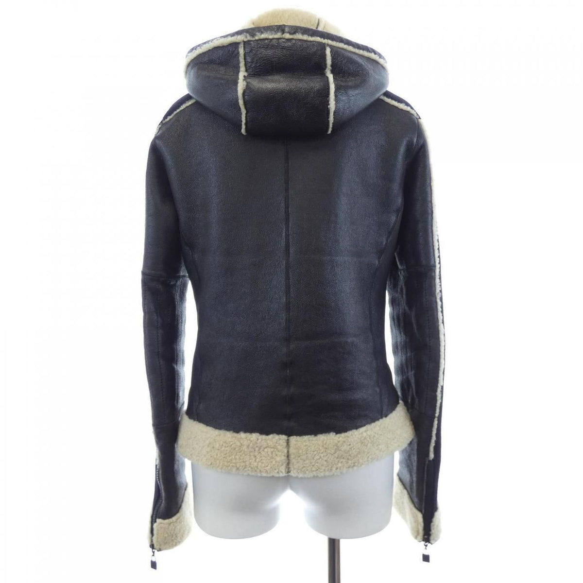 Chanel 08A Shearling Jacket — view 2