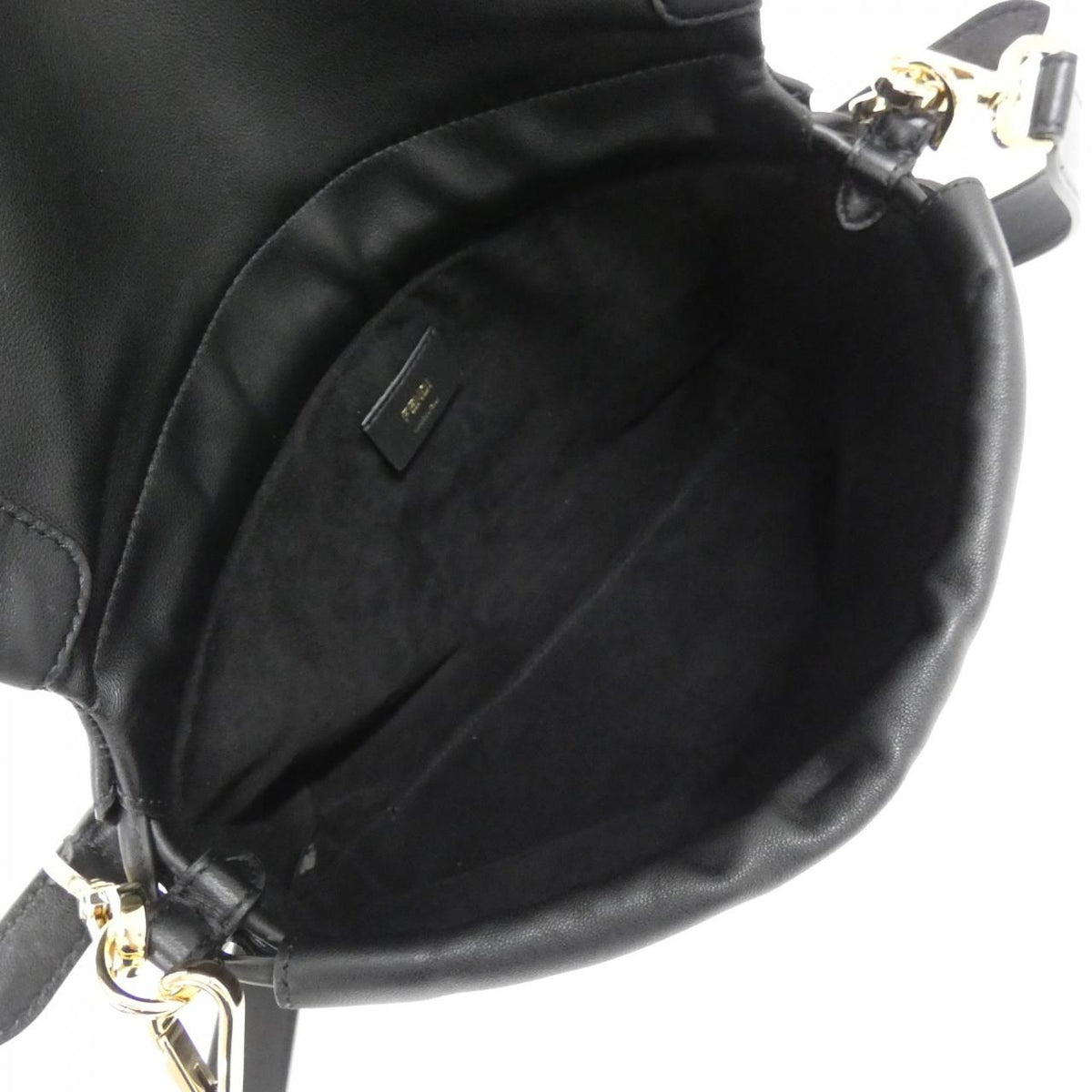 Fendi Mamma Baguette Medium Shoulder Bag — view 6
