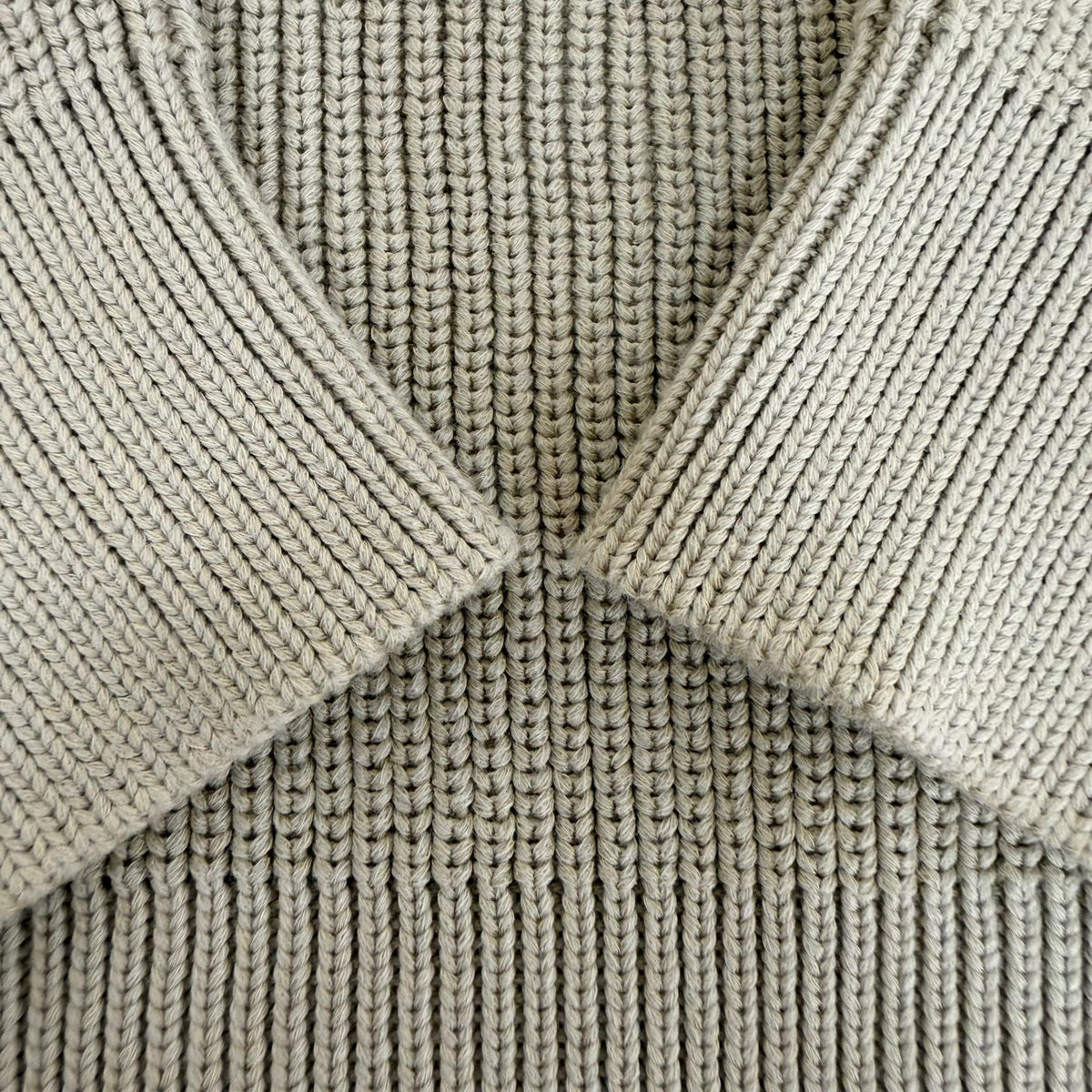 Louis Vuitton Stitch Teddy Bts J-hope Wear Long Sleeve Knit Sweater — view 8