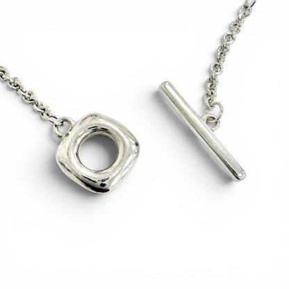 Tiffany & Co Square Anchor Chain Fresh Water Pearl Bracelet — view 4