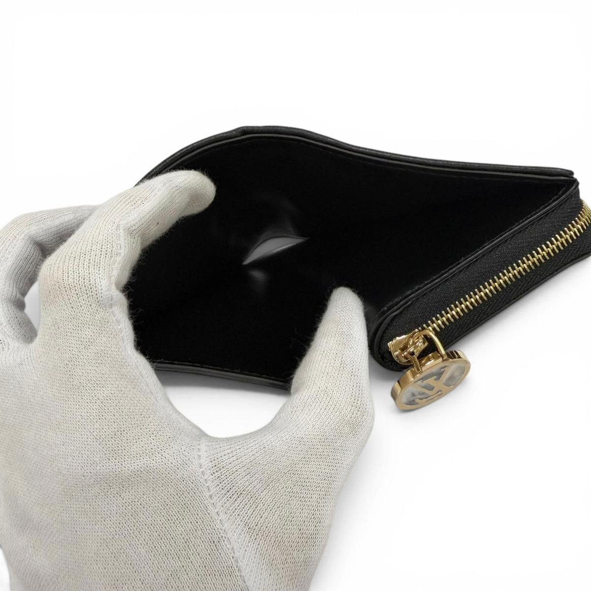 Louis Vuitton Portefeuille Lambskin Monogram Compact Wallet Black — view 8