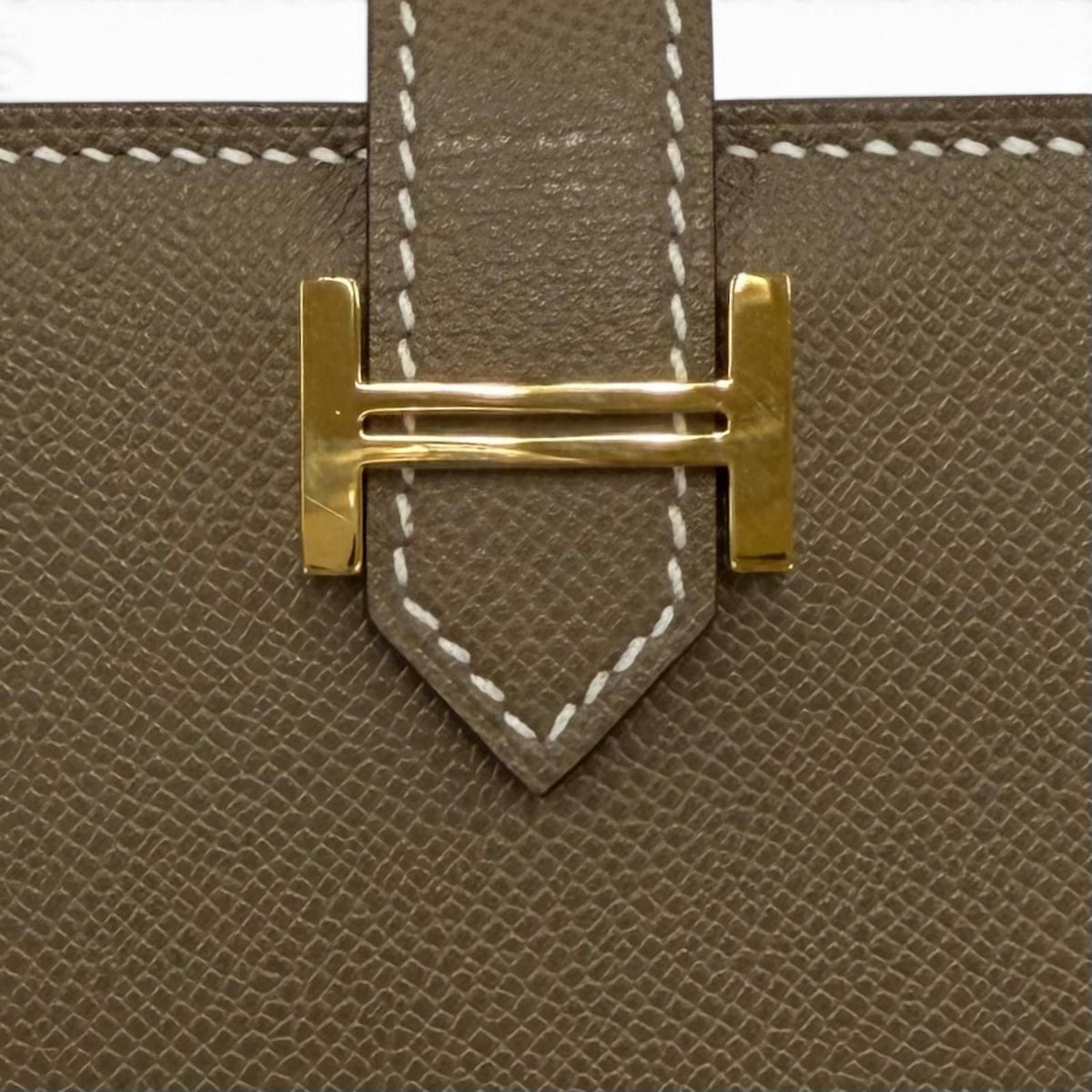 Hermes Bearn Mini Card Case Veau Madame Etoupe Gold — view 8