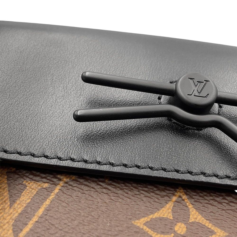 Louis Vuitton Shoulder Bag Monogram LV Friend Steamer XS 2-Way Black — view 8