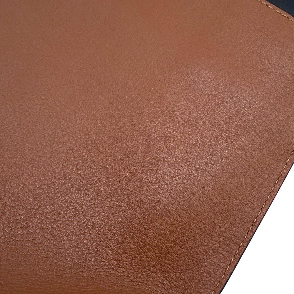 Loewe Shoulder Bag Check — view 7