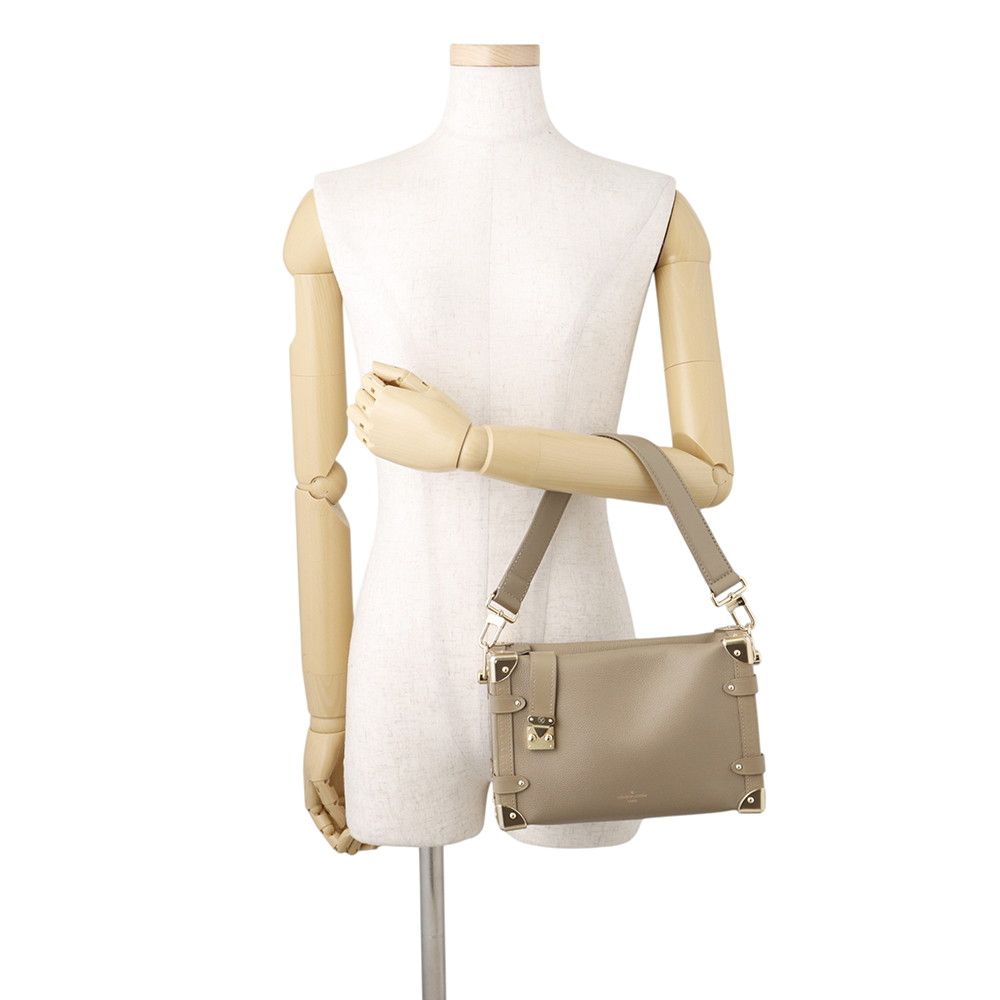 Louis Vuitton Grain Calf Leather Side Trunk MM 2-Way — view 4