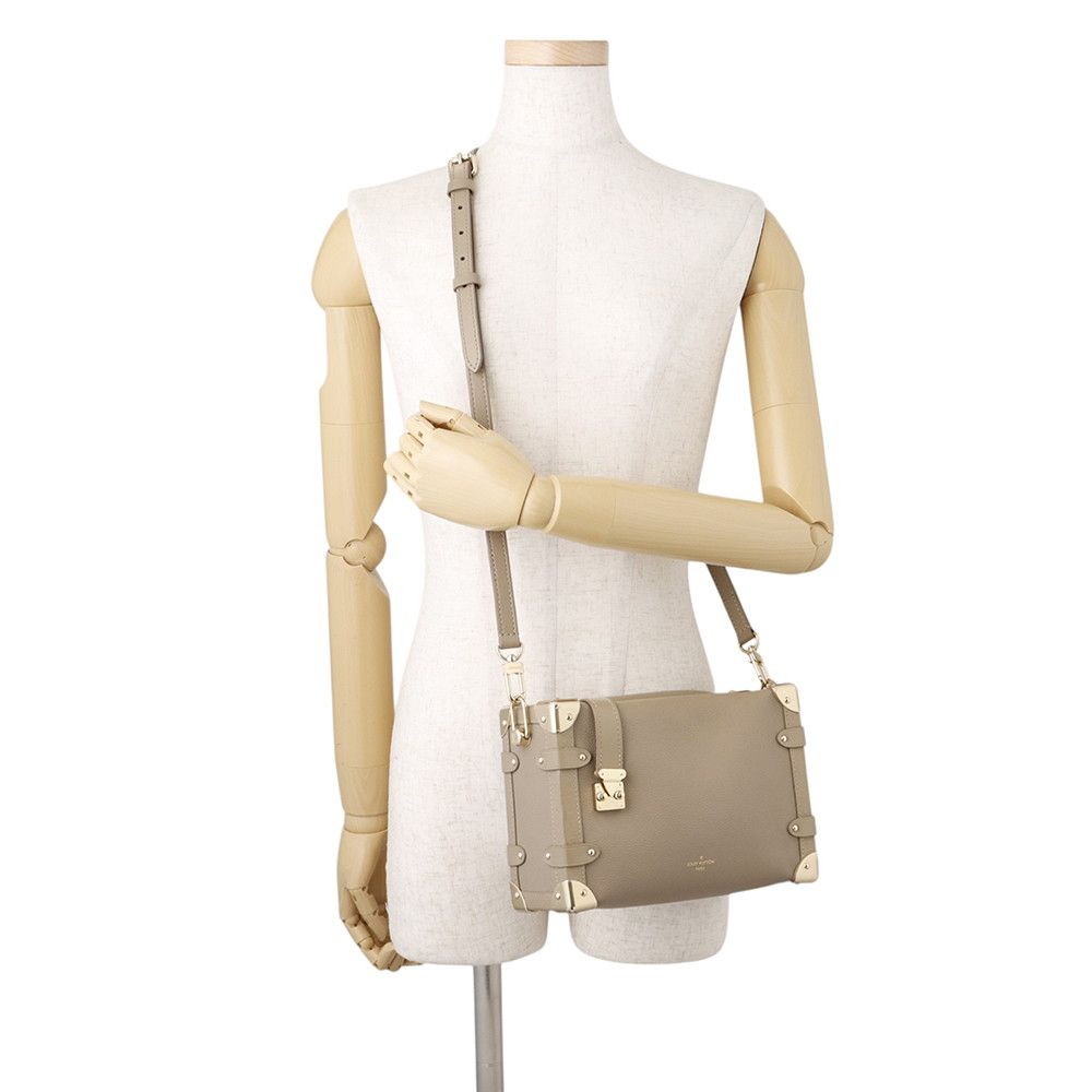 Louis Vuitton Grain Calf Leather Side Trunk MM 2-Way — view 5