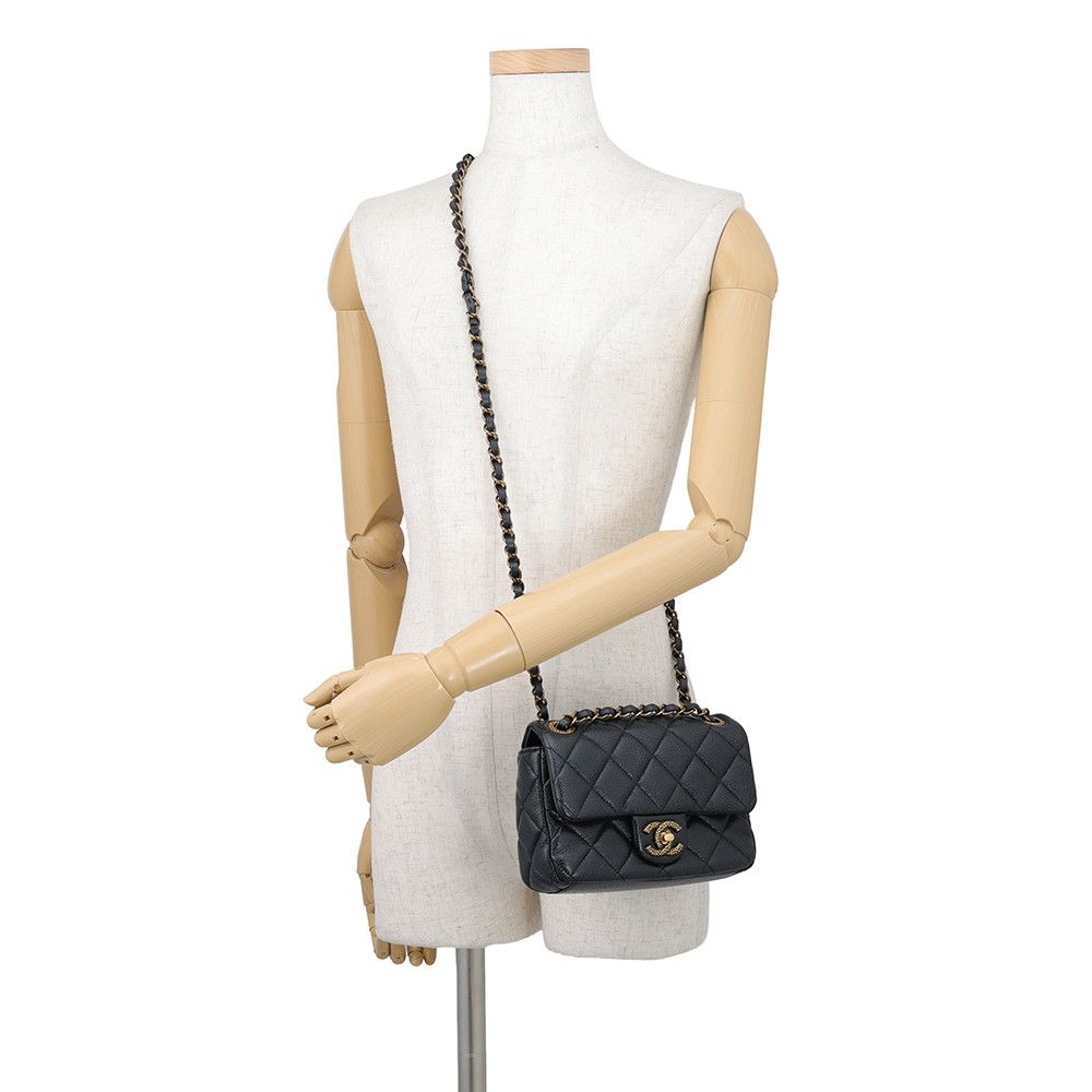 Chanel Chain Shoulder Bag Mini Quilted CC Logo CC Snake Caviar Leather Black — view 5