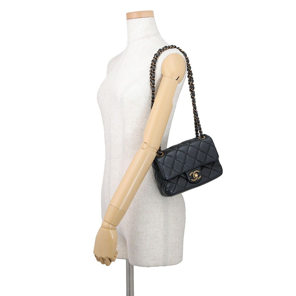 Chanel Chain Shoulder Bag Mini Quilted CC Logo CC Snake Caviar Leather Black — view 4