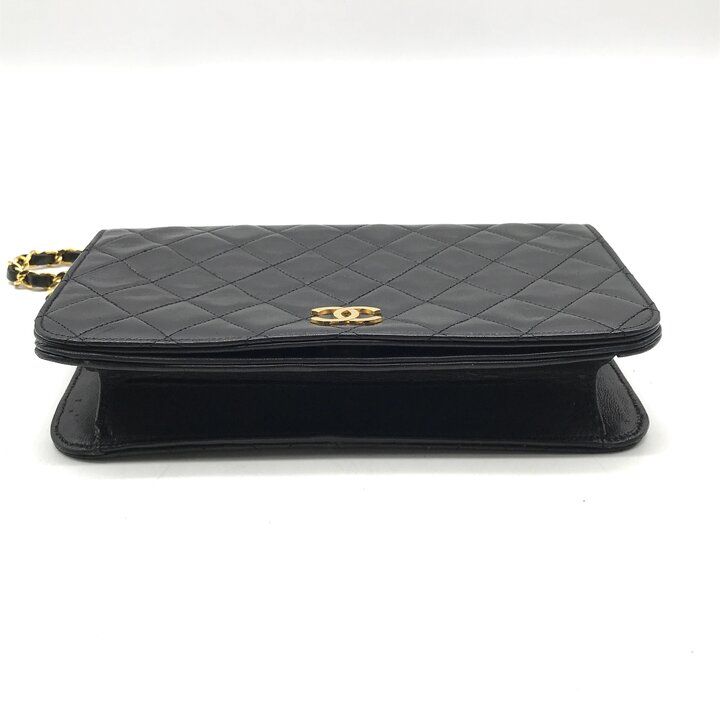 Chanel CC Logo Quilted Push Lock Lambskin Chain Shoulder Bag Black — view 4