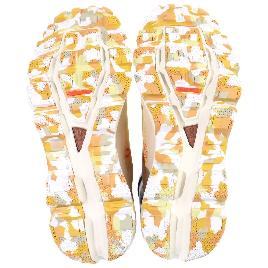 Loewe on Cloudventure Low-Top Sneakers Running Shoes Gradient Orange Yellow — view 5