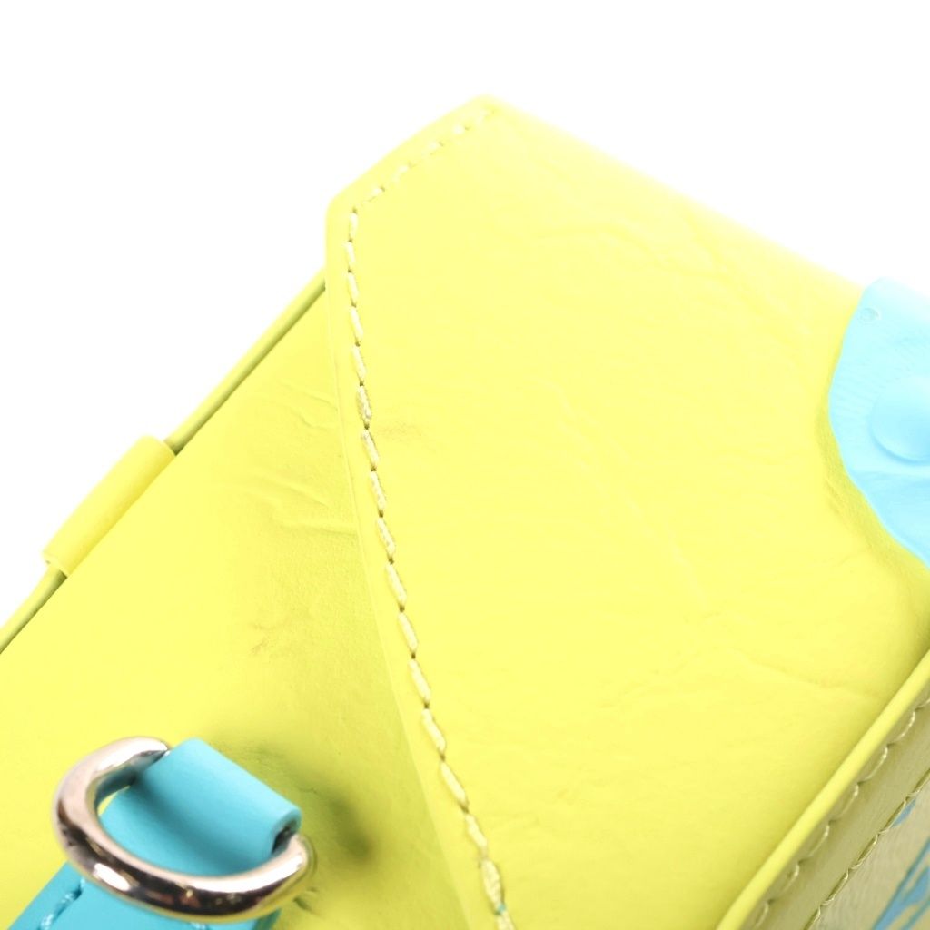 Louis Vuitton Monogram Playground Vertical Trunk Wearable — view 6