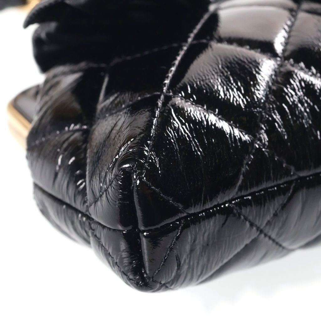 Chanel Ribbon Chain Kiss Lock Bag Black — view 5