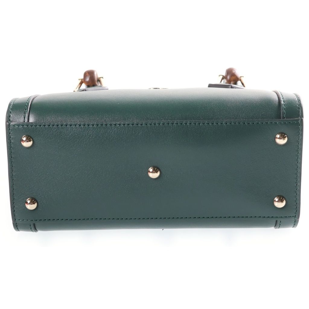 Gucci Diana Small Shoulder Bag Leather Green — view 4
