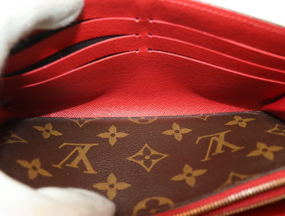 Louis Vuitton Portefeuille Sarah Retiro Monogram Wallet — view 6
