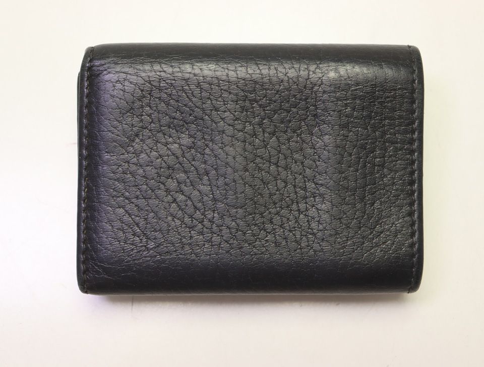 Gucci GG Marmont Leather Trifold Wallet — view 2