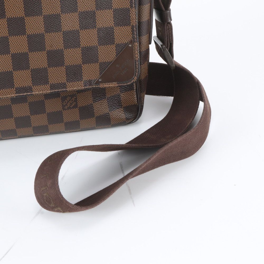 Louis Vuitton Damier Shelton MM Leather Shoulder Bag Crossbody Messenger — view 2