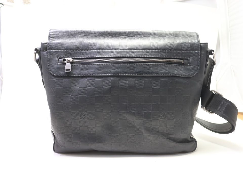 Louis Vuitton Damier Infini District MM Shoulder Bag — view 2