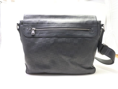 Louis Vuitton Damier Infini District MM Shoulder Bag — view 2
