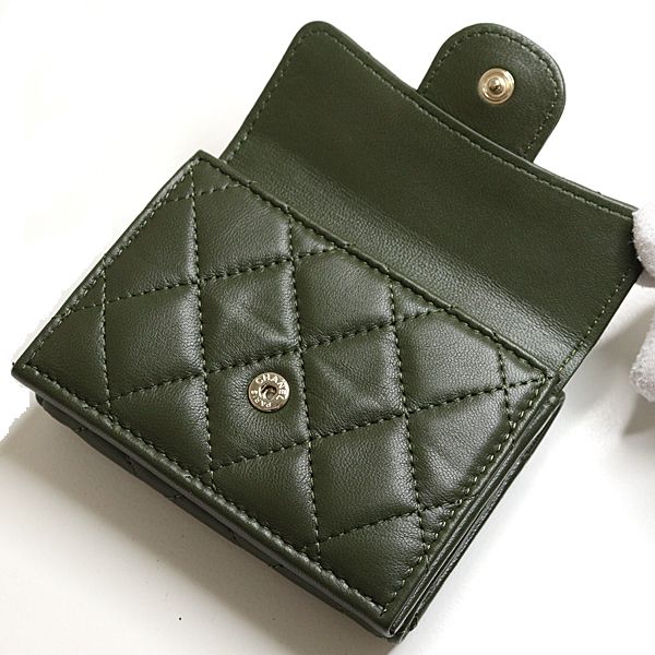Chanel Classic Small Flap Wallet Trifold Quilted CC Logo Leather Khaki — view 4