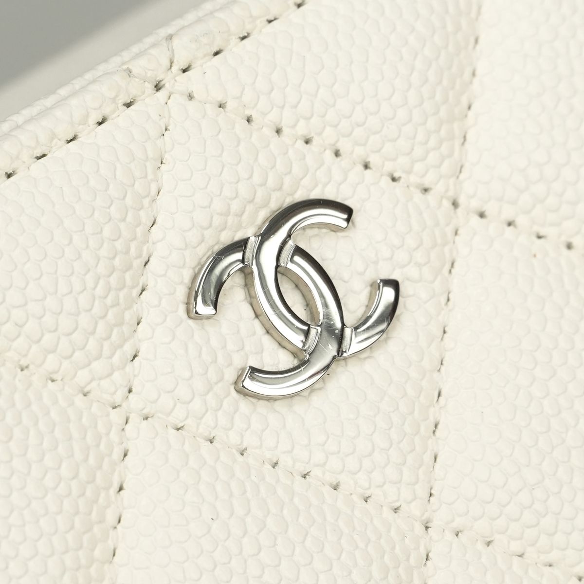 Chanel Quilted Shoulder Bag Caviar Leather White Silver CC Logo — view 7