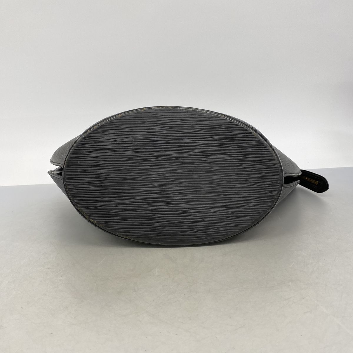 Louis Vuitton Shoulder Bag Epi Saint Jacques Shopping Noir — view 3